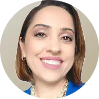 Profa. Dra. Tatiana de Assis Girardi