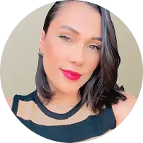Profa. Ma. Alliny Souza Farias